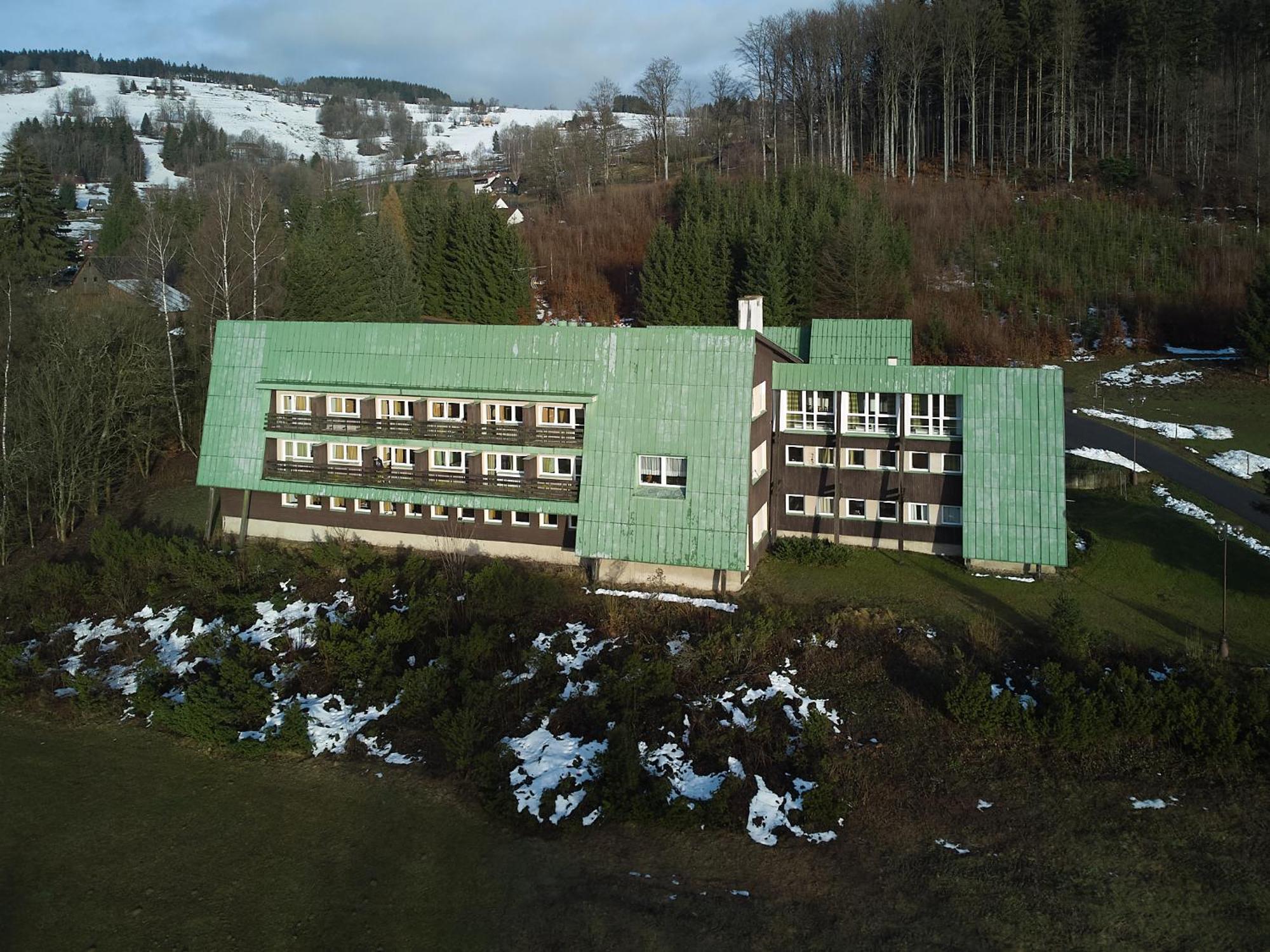 Hotel Albert - Retro Paseky nad Jizerou Dış mekan fotoğraf